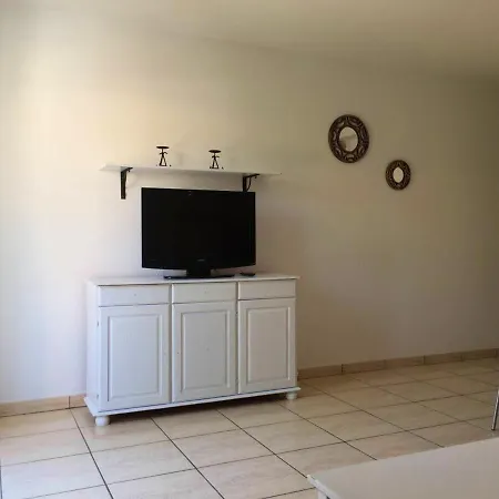 One Bedroom Appartement With Shared Pool And Furnished Terrace At Corralejo *